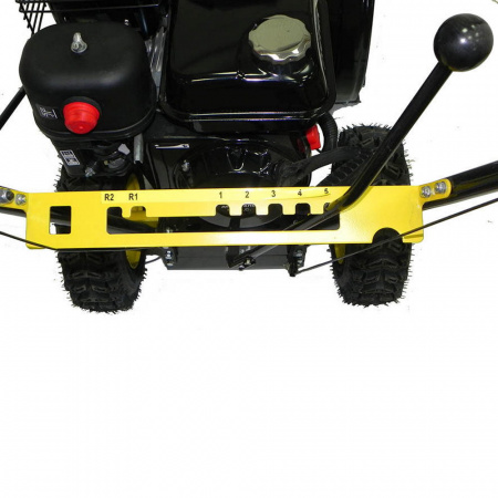 Снегоуборщик бензиновый HUTER SGC 4800(B)